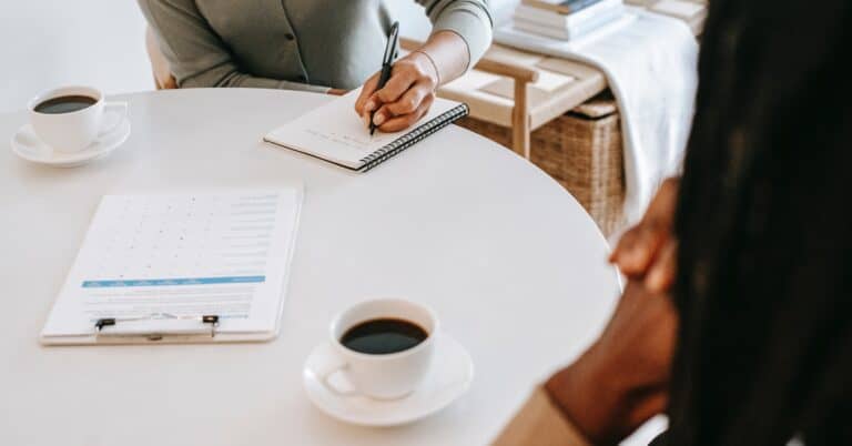 20 Senior Product Manager Interview Questions For Quick Hiring